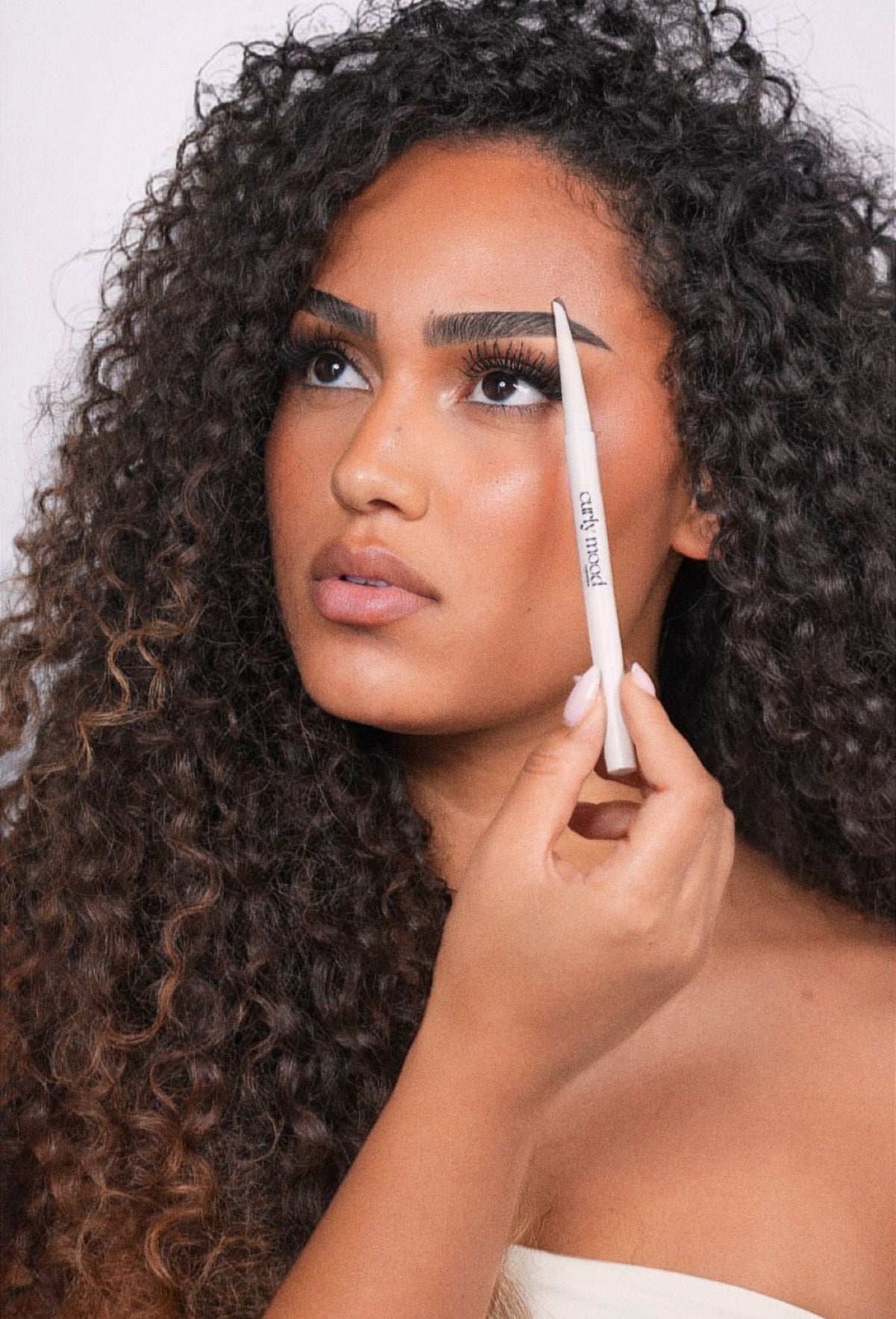 Gel à sourcils ou crayon ?